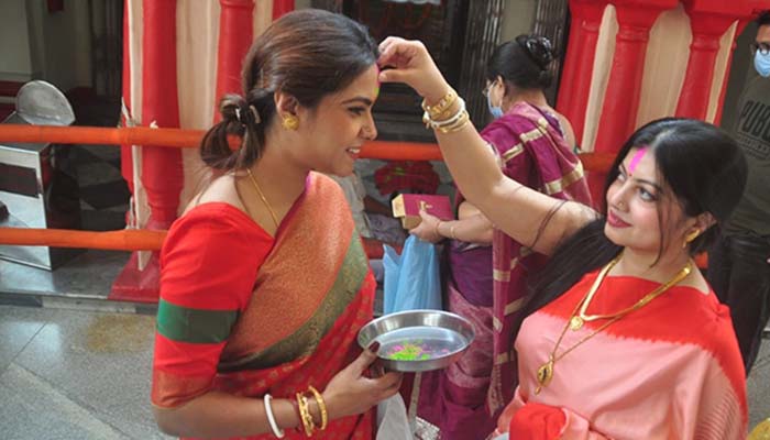 দোলপূর্ণিমা ও হোলিউৎসব আজ