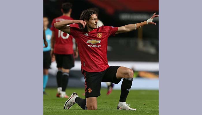 ঘুরে দাঁড়িয়ে ম্যানইউর বড় জয়