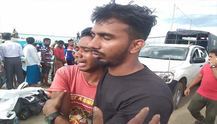 নেত্রকোণায় নৌডুবিতে প্রাণহানির ঘটনায় গ্রেপ্তার তিন