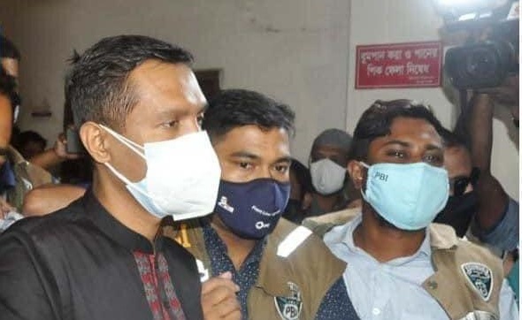 চট্টগ্রামে চাঞ্চল্যকর মিতু হত্যা: বাবুল আক্তারকে ফেনী কারাগারে স্থানান্তর