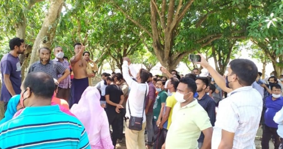 রাবি ভিসির শেষ দিনে নিয়োগ নিয়ে ছাত্রলীগের দু'পক্ষে সংঘর্ষ
