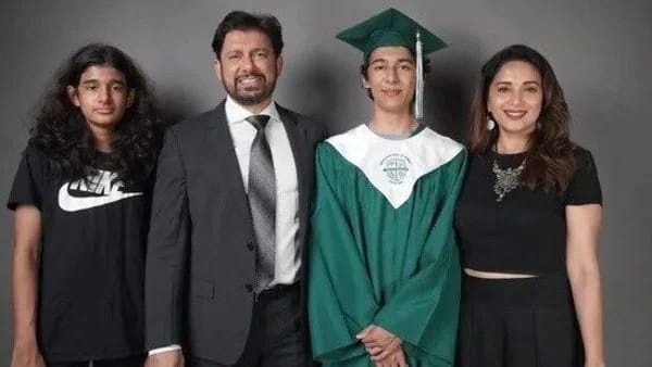 ছেলের সাফল্যে উচ্ছ্বসিত মাধুরী, টুইট করে নিজেই দিলেন সুখবর