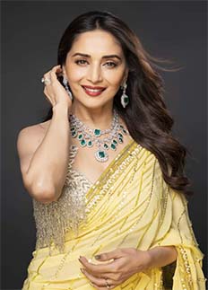 ছেলের সাফল্যে উচ্ছ্বসিত মাধুরী, টুইট করে নিজেই দিলেন সুখবর