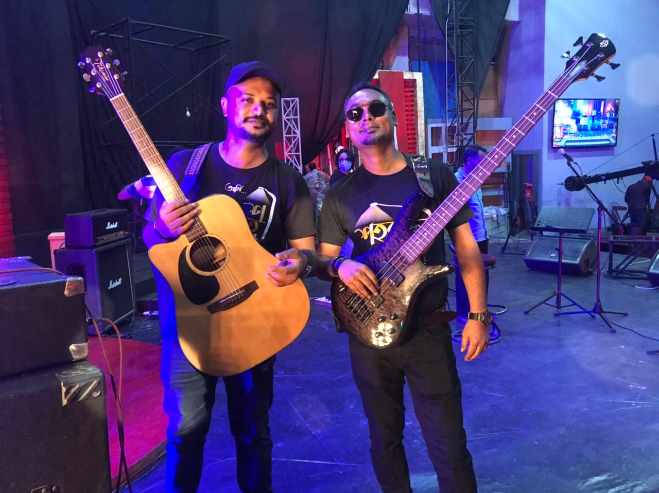 শহরতলীর মিশুর ‘একা কথা’