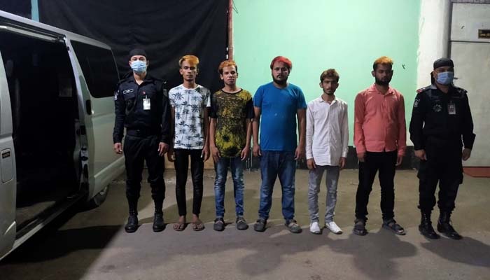 কিশোর গ্যাং রক কিং গ্রুপের ৫ জন গ্রেপ্তার