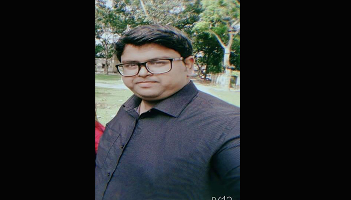 করোনা পজিটিভ হয়েও রোগী দেখছেন চিকিৎসক