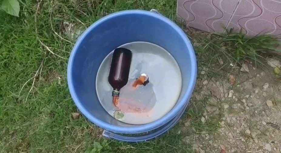গাইবান্ধায় দুটি পেট্রোল বোমা, ৩টি ককটেল সদৃশ বস্তু উদ্ধার