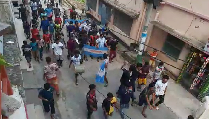 রপ্তানিমুখী সব শিল্পকারখানা খুলছে ১ আগস্ট থেকে