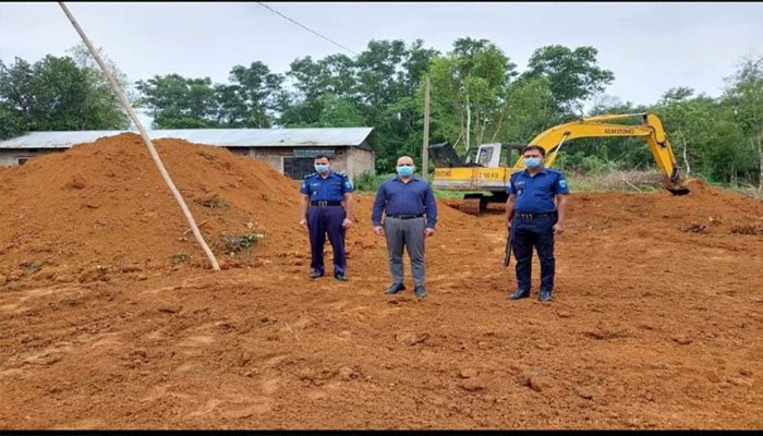 জুড়ীতে টিলা কাটায় এসিল্যান্ডের ৫০ হাজার টাকা জরিমানা
