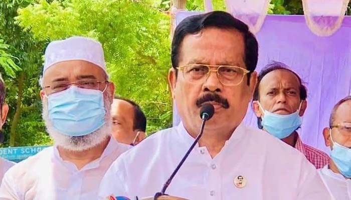 অসচ্ছল মানুষের পাশে দাঁড়াতে বিত্তবানদের প্রতি নানকের আহ্বান