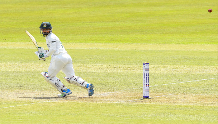 আক্ষেপে পুড়ছেন লিটন