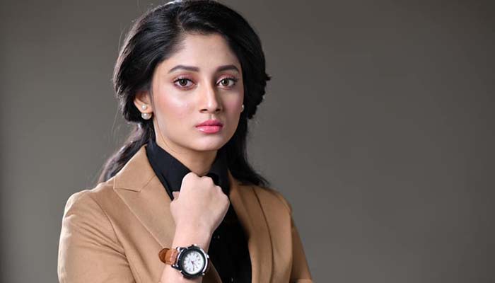 প্রথমবার শাকিবের নায়িকা পূজা চেরি