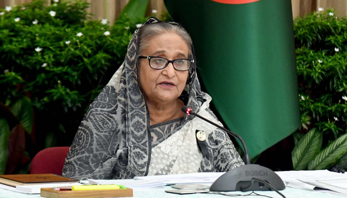 টিকার দুই ডোজের ব্যবধান কমাতে চান প্রধানমন্ত্রী