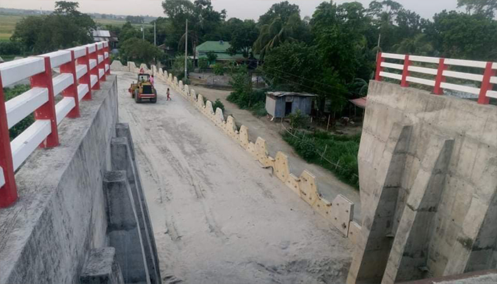সংবাদ প্রকাশের পর শোল্লা ব্রিজের সংযোগ সড়কের কাজ শুরু