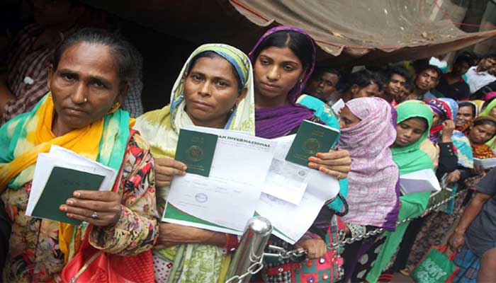 হতাশায় মধ্যপ্রাচ্য ফেরত ৮৫ ভাগ নারী শ্রমিক