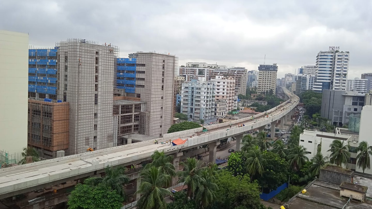 মেট্রোরেলের ৪ বগি ২ ইঞ্জিন আসছে অক্টোবরে