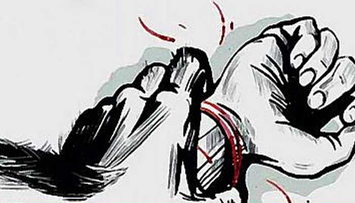 শালিশ: ধর্ষণ চেষ্টার শিকার মেয়েটির 'মানহানির' দাম ২৫ হাজার টাকা