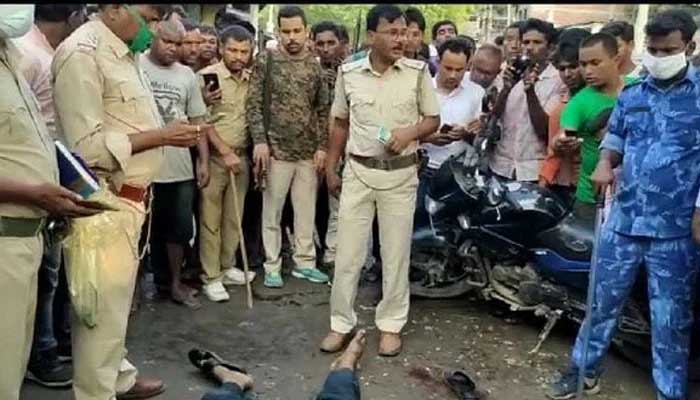 পশ্চিমবঙ্গে তৃণমূল কংগ্রেস নেতাকে প্রকাশ্যে হত্যা