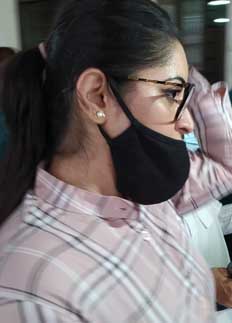 মাদক মামলায় পরী মনির জামিনের আবেদন