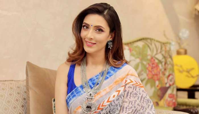 পৃথিবীতে শুধুমাত্র ভাল মানুষেরাই ‘সংখ্যাগরিষ্ঠ’ হোক: মিম