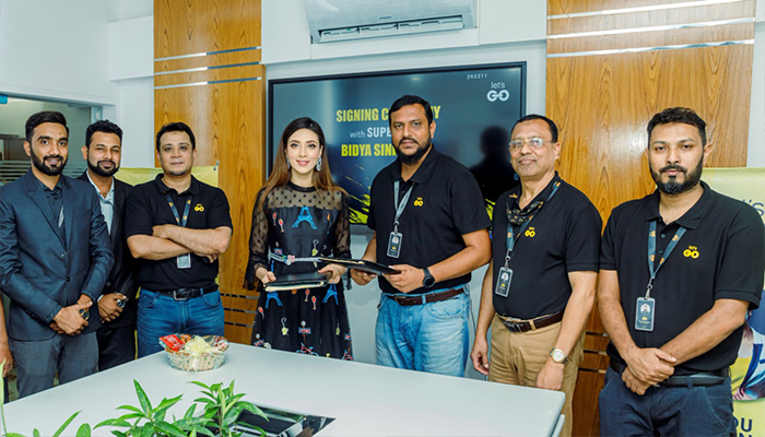 “লেট’স গো মার্ট”-এর ব্র্যান্ড অ্যাম্বাসেডর হলেন মিম