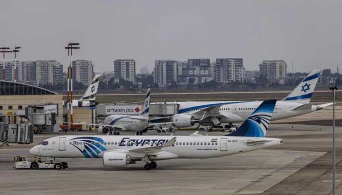 ইসরায়েলি বিমানবন্দরে প্রথমবারের মতো মিসরের বিমান