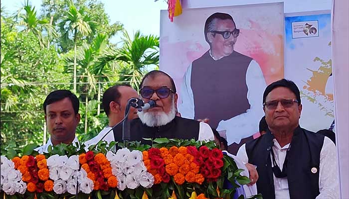 ‘পাকিস্তানীদের দোসরেরাই ধর্মীয় উন্মাদনা সৃষ্টি করছে’