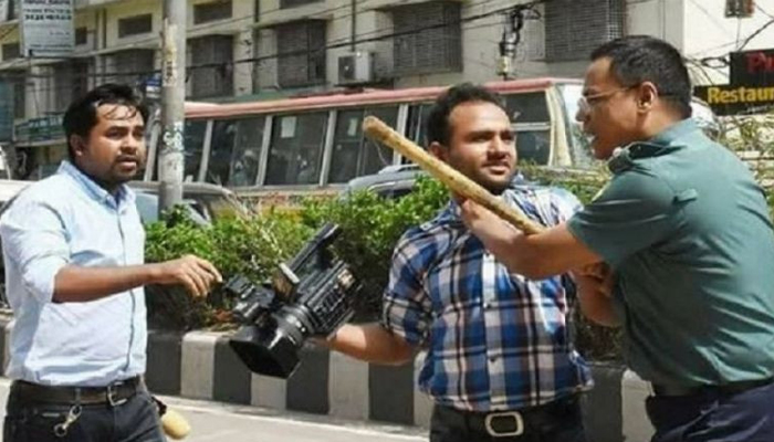 ৯ মাসে নির্যাতনের শিকার ১৫৪ সাংবাদিক
