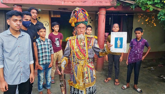 তিনি নবাব সিরাজউদ্দৌলার বংশধর!