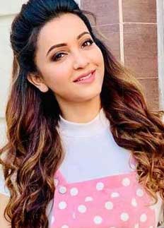দীপাবলির আগেই মাকে হারালেন অভিনেত্রী কৌশানী