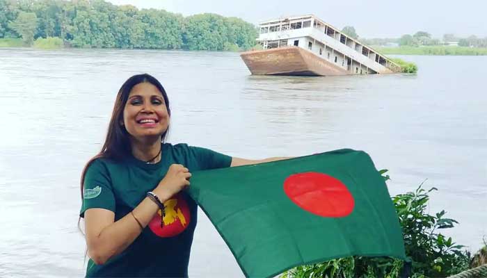 ১৫০তম দেশ ভ্রমণ করলেন বাংলাদেশের নাজমুন নাহার