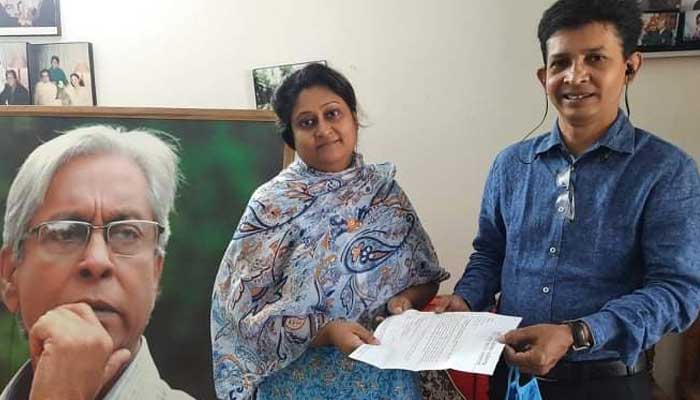 চাষী নজরুলের চলচ্চিত্রের বিভিন্ন জিনিস ফিল্ম আর্কাইভে সংরক্ষিত