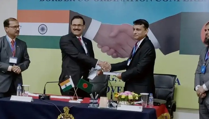 সীমান্ত অপরাধের তথ্য বিনিময়ে সম্মত বিএসএফ-বিজিবি