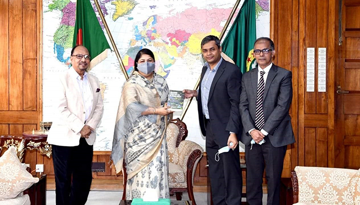 স্পিকারের সঙ্গে আইএফপিআরআই প্রতিনিধিদের সাক্ষাৎ