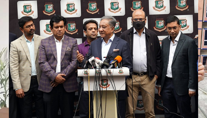 আকরামের ভাগ‍্য ঝুলছে শুক্রবার পর্যন্ত
