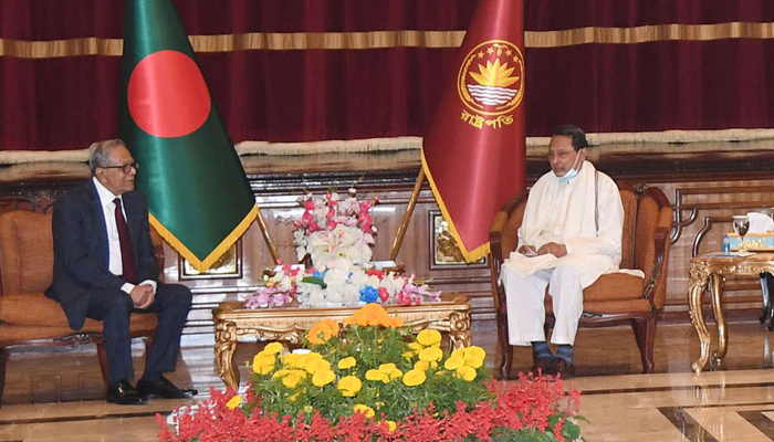 ইসি গঠনে রাজনৈতিক দলগুলোর সহযোগিতা চাইলেন রাষ্ট্রপতি