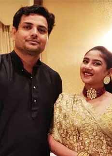 সংসার ভাঙছে দেবলীনা-তথাগতর