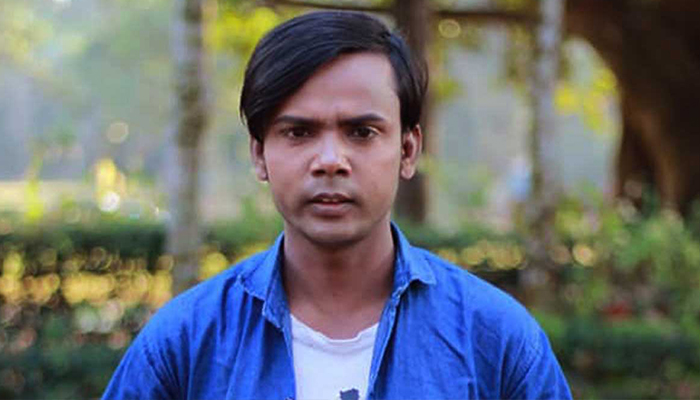 পীরজাদার বিরুদ্ধে মামলার হুমকি হিরো আলমের (ভিডিও)