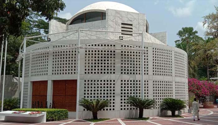 বঙ্গবন্ধুর সমাধিসৌধ দর্শনার্থীদের জন্য সাময়িক বন্ধ  