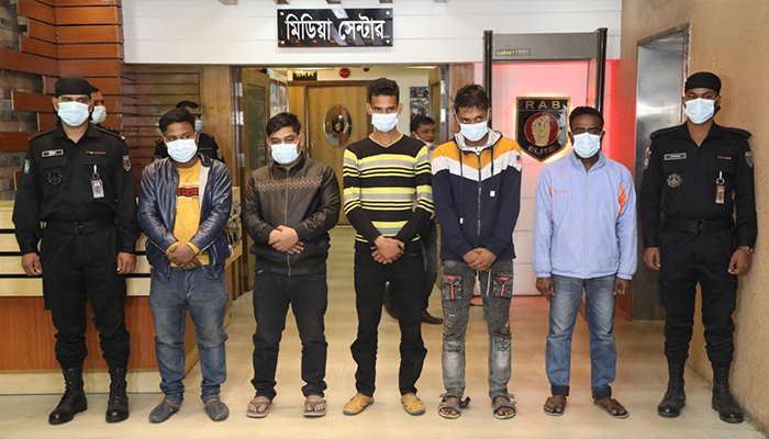 মাদক সিন্ডিকেটের তথ্য দেয়াই কাল হয় সায়মনের