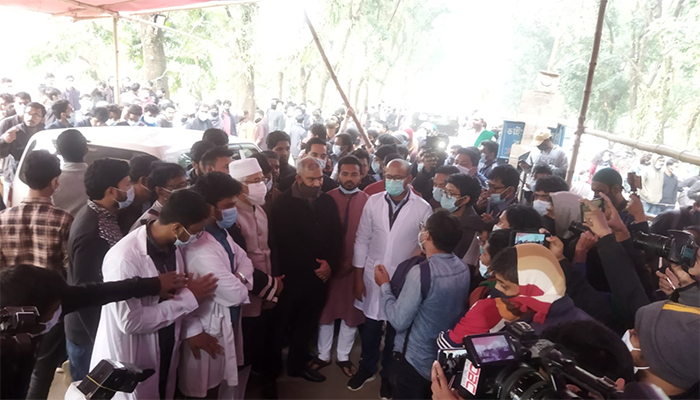 শিক্ষামন্ত্রীর সঙ্গে ঢাকায় নয়, ভার্চুয়াল আলোচনা চান শাবি শিক্ষার্থীরা