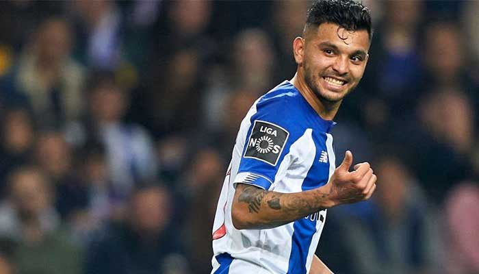 ‘করোনা’কে দলে নিচ্ছে সেভিয়া