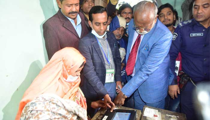 সুষ্ঠু ভোট হলে লক্ষাধিক ভোটে জয়লাভ করবো: তৈমূর