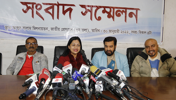 পীরজাদা হারুন ও জায়েদ খানকে গ্যাং বললেন নিপুণ
