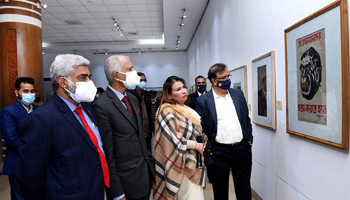 পটুয়া কামরুল হাসানের শতচিত্রের বিশেষ প্রদর্শনী