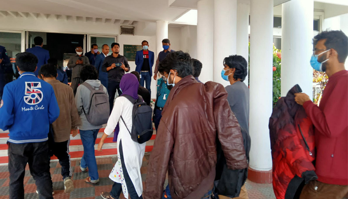 সিলেটে শিক্ষামন্ত্রীর সঙ্গে আলোচনায় ১১ শাবি শিক্ষার্থী