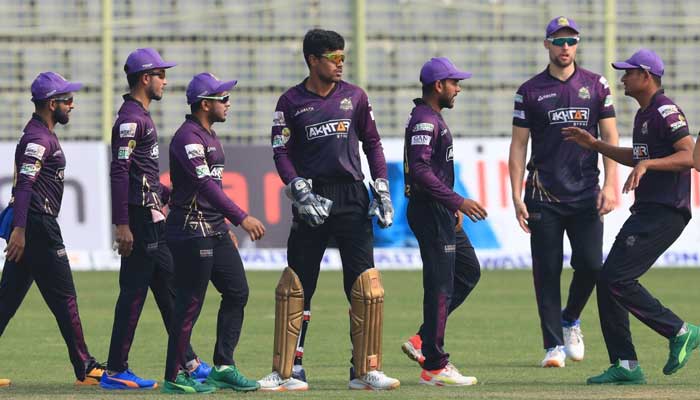 মিরাজের স্পিন ঘূর্ণিতে দ্বিতীয় কোয়ালিফায়ারে চট্টগ্রাম