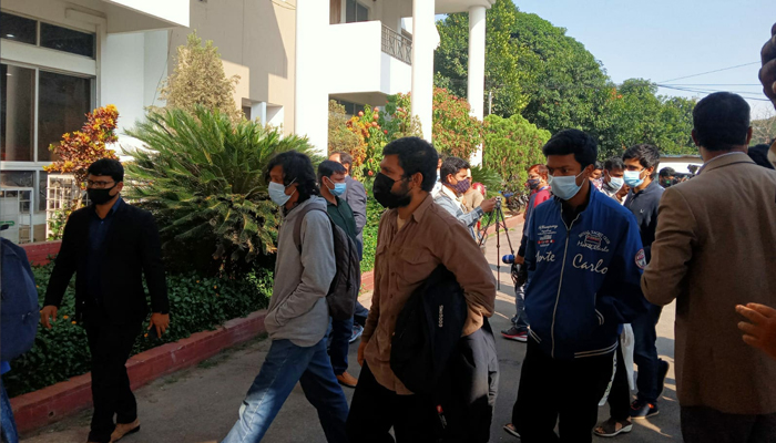 সিলেটে শিক্ষামন্ত্রীর সঙ্গে আলোচনায় ১১ শাবি শিক্ষার্থী