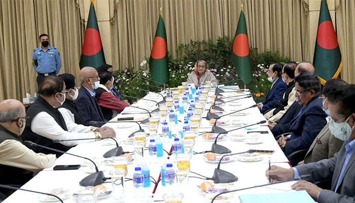 ইসি গঠনে আ'লীগের নামের তালিকা প্রধানমন্ত্রীর হাতে