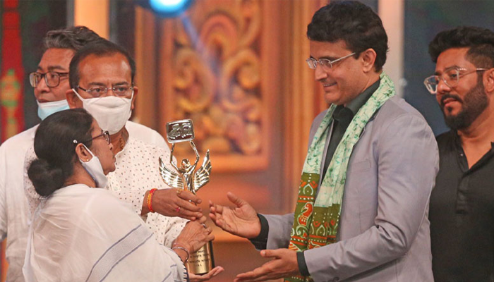 পশ্চিমবঙ্গের টেলি সম্মানে সেরা সঞ্চালক সৌরভ গাঙ্গুলি